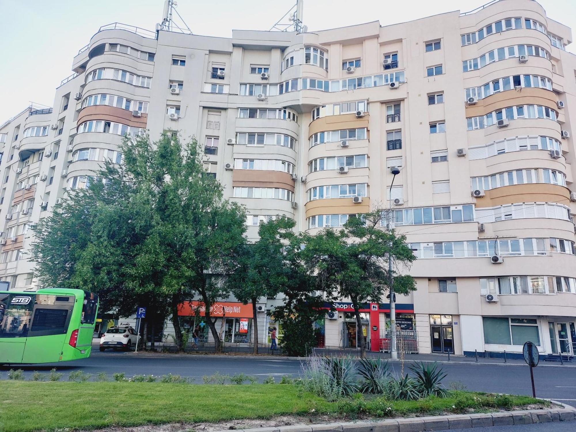 Cozy Apartment In The Center Of Bukarest Exterior foto